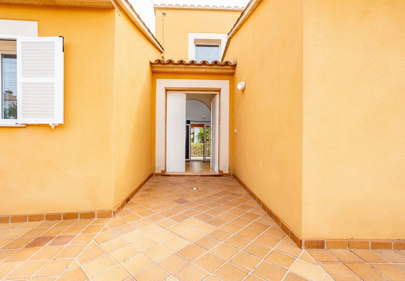 Ferienhaus in Cala Llombards - Casa Tulipa by dracmallorca